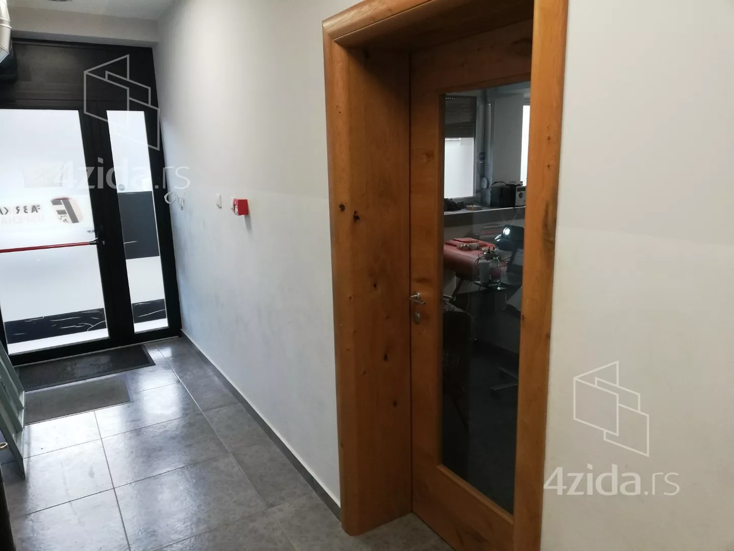 Kancelarija | 4zida