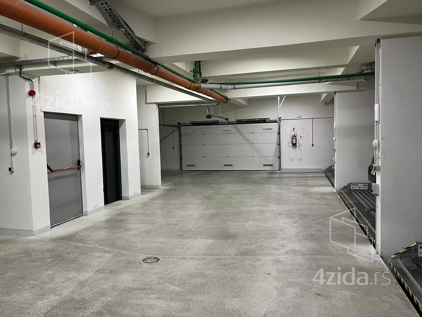 Garaža | 4zida