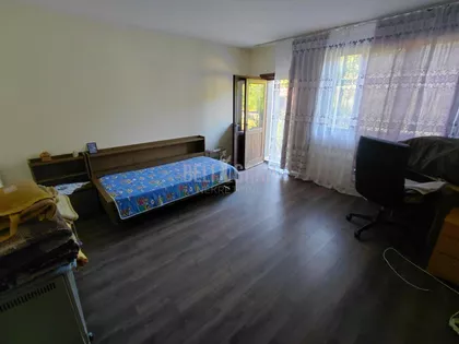 Vuka Karadžića | 4zida.rs