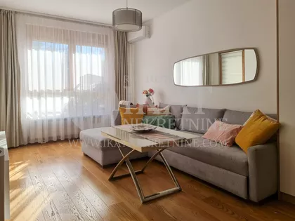 Tadije Sondermajera | 4zida.rs