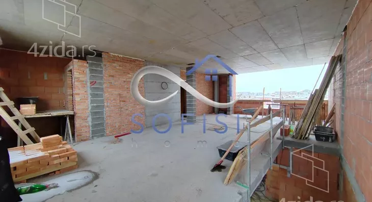 Petosoban stan | 4zida