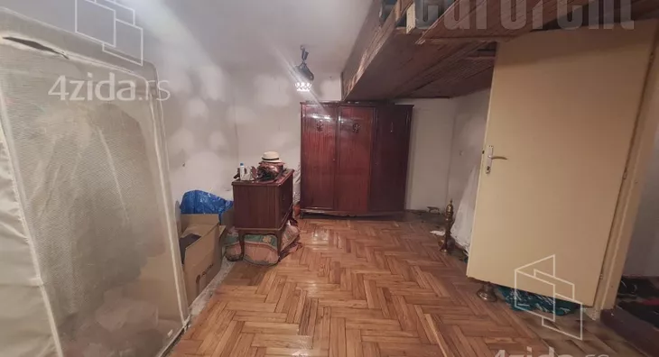 4-etažna kuća | 4zida