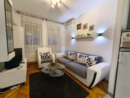 Braće Ribnikar | 4zida.rs