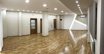 Hala Pionir | 4zida.rs