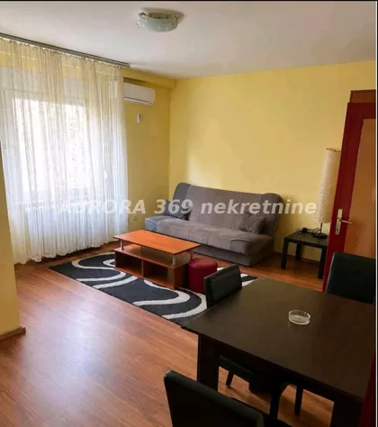 Železnička stanica | 4zida.rs