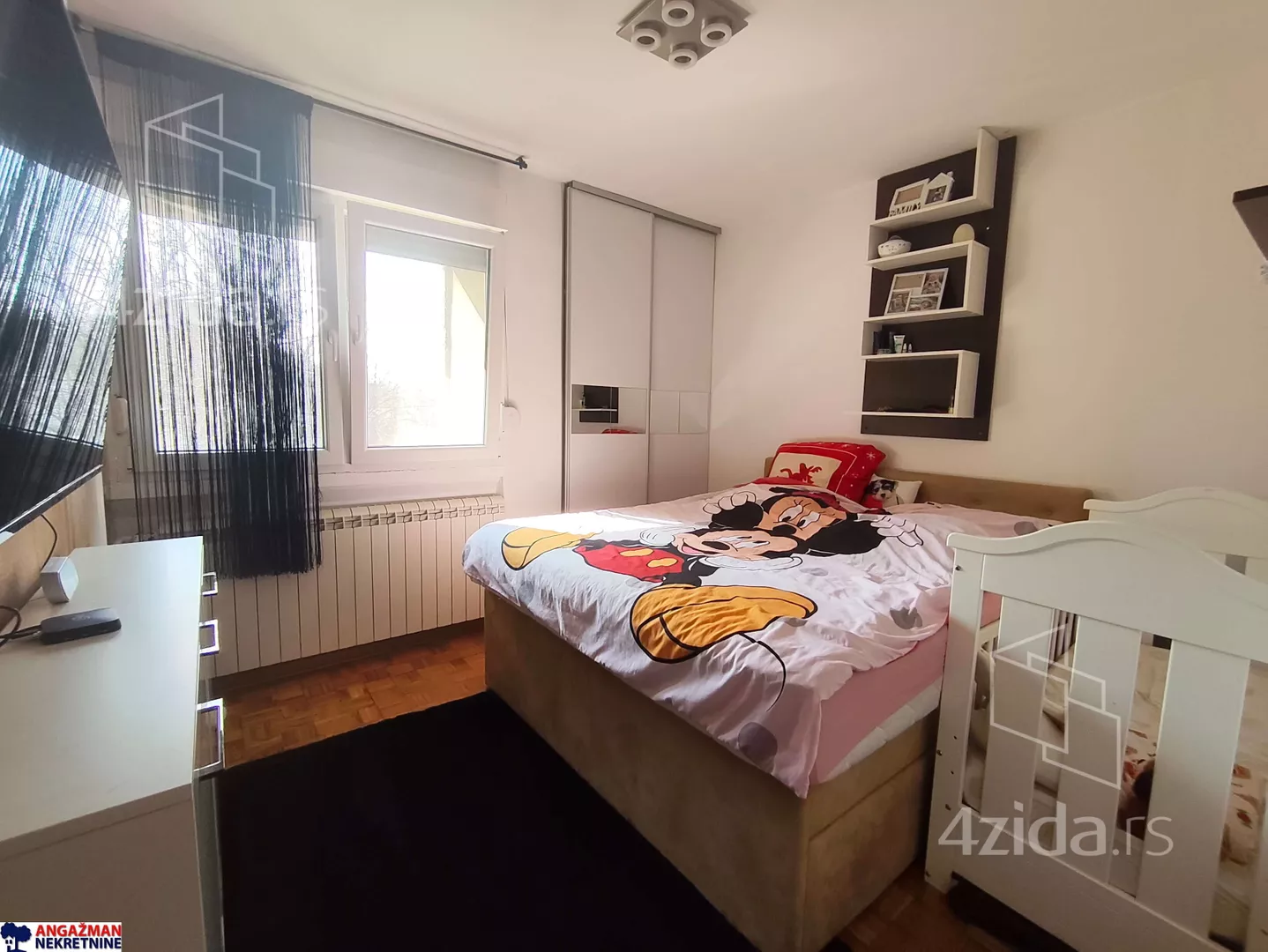 Dvoiposoban stan | 4zida