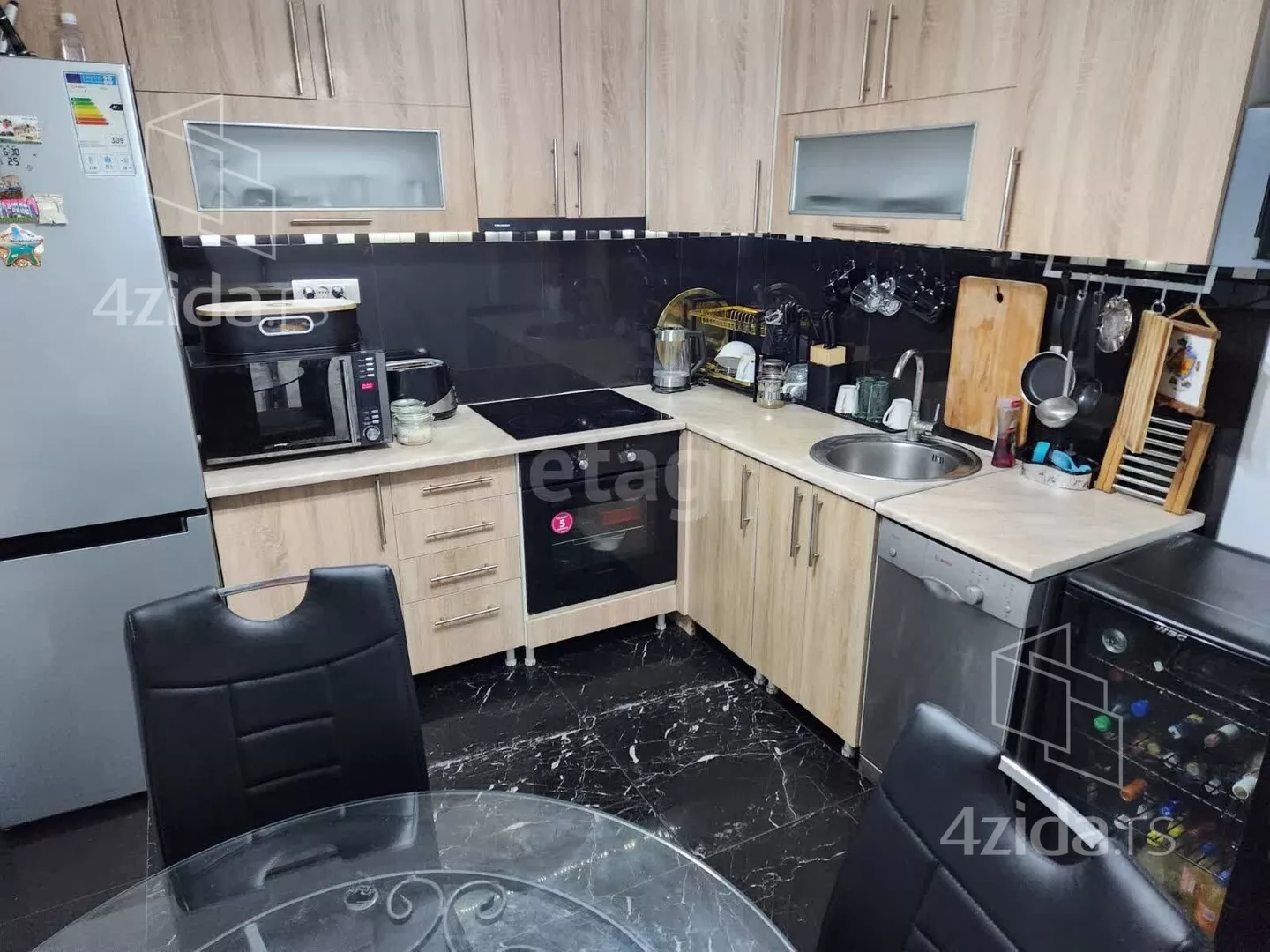 2-etažna kuća | 4zida