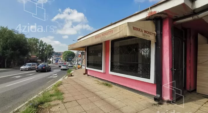 Poslovni prostor | 4zida