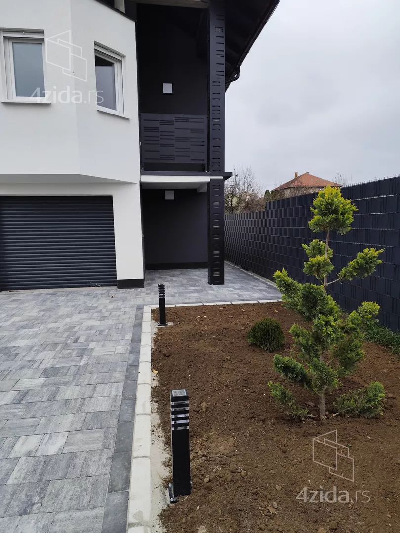 3-etažna kuća | 4zida