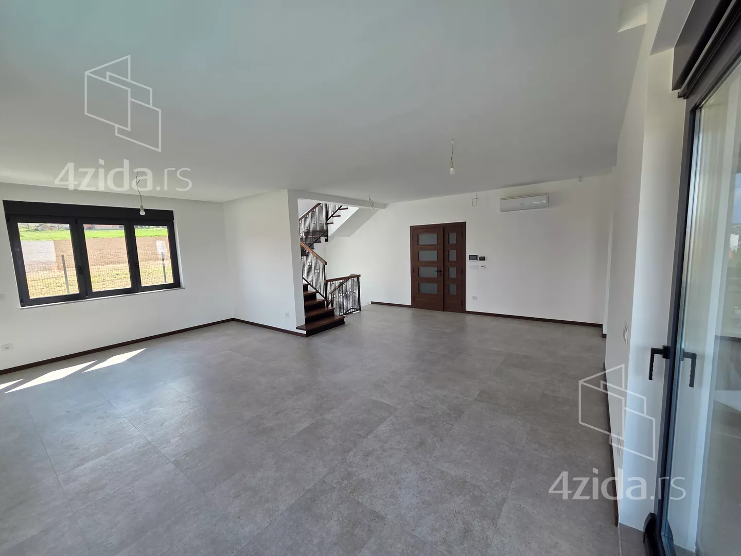 3-etažna kuća | 4zida