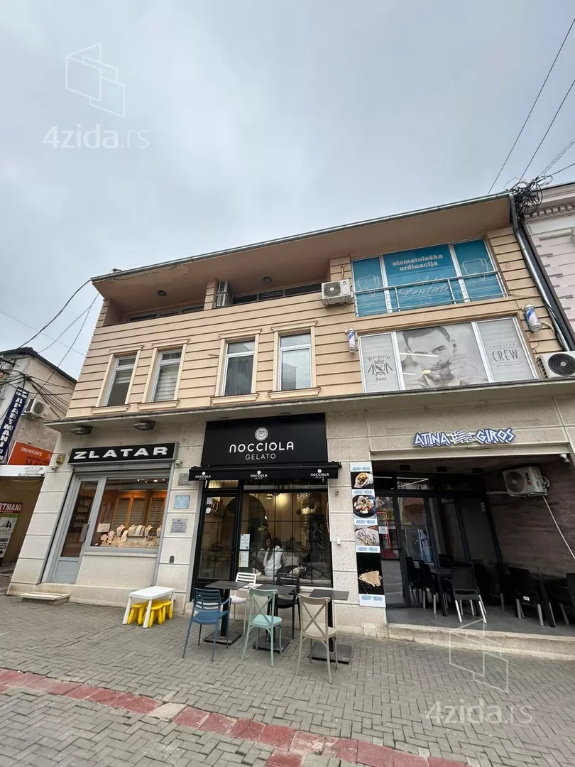 Lokal | 4zida