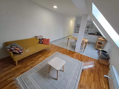 Ustanička | 4zida.rs