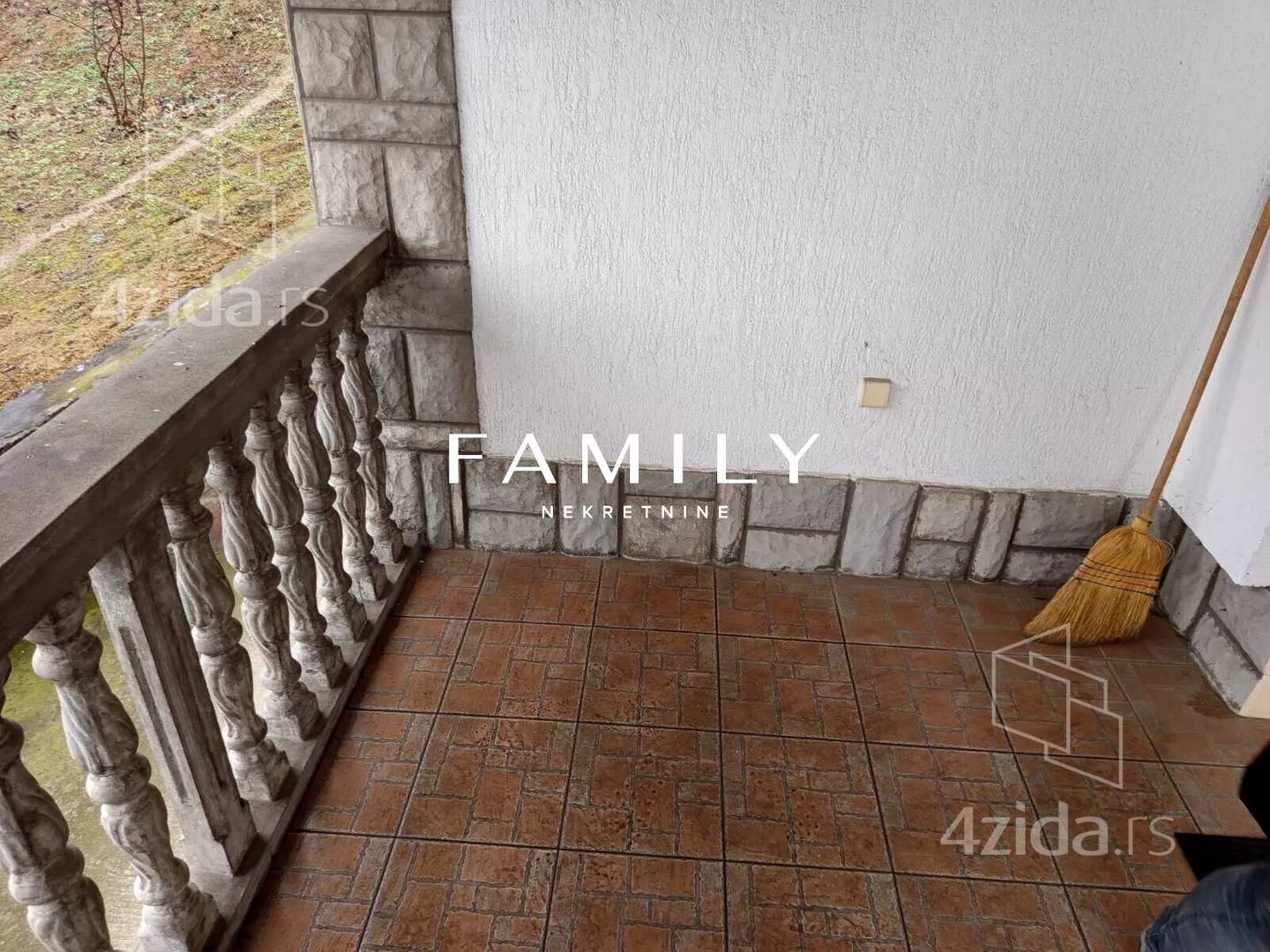 3-etažna kuća | 4zida