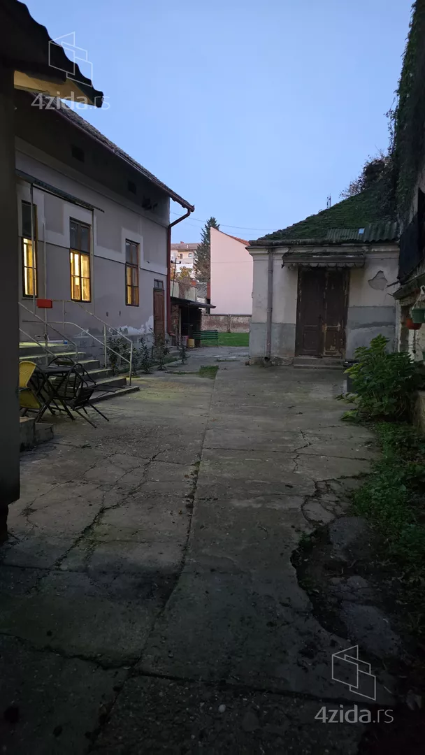 Garsonjera | 4zida