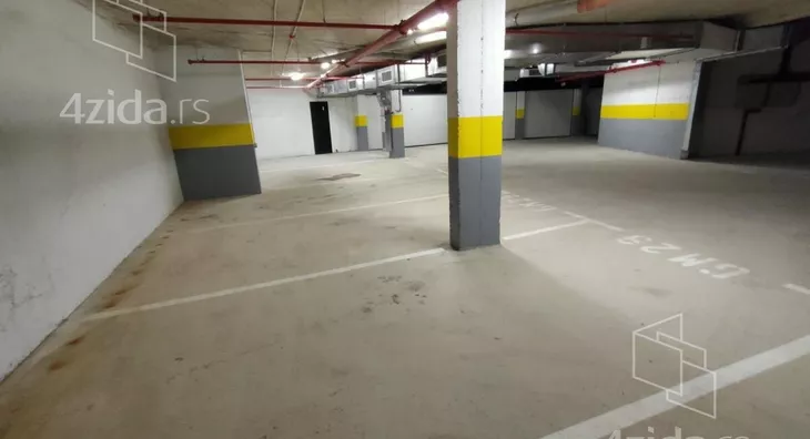 Garaža/Parking | 4zida