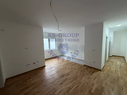 Lipov Gaj | 4zida.rs