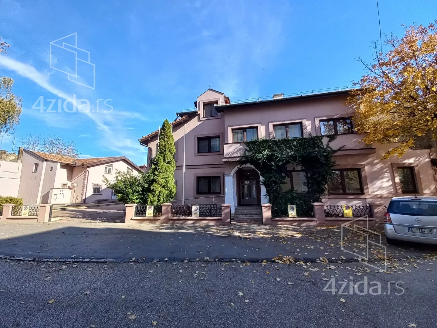 Poslovni prostor | 4zida