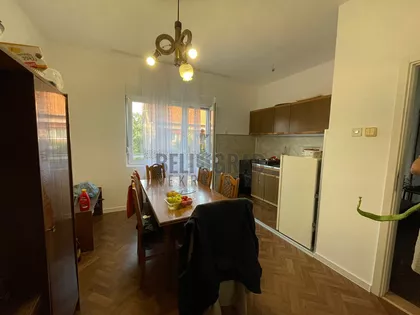 Slavonska | 4zida.rs