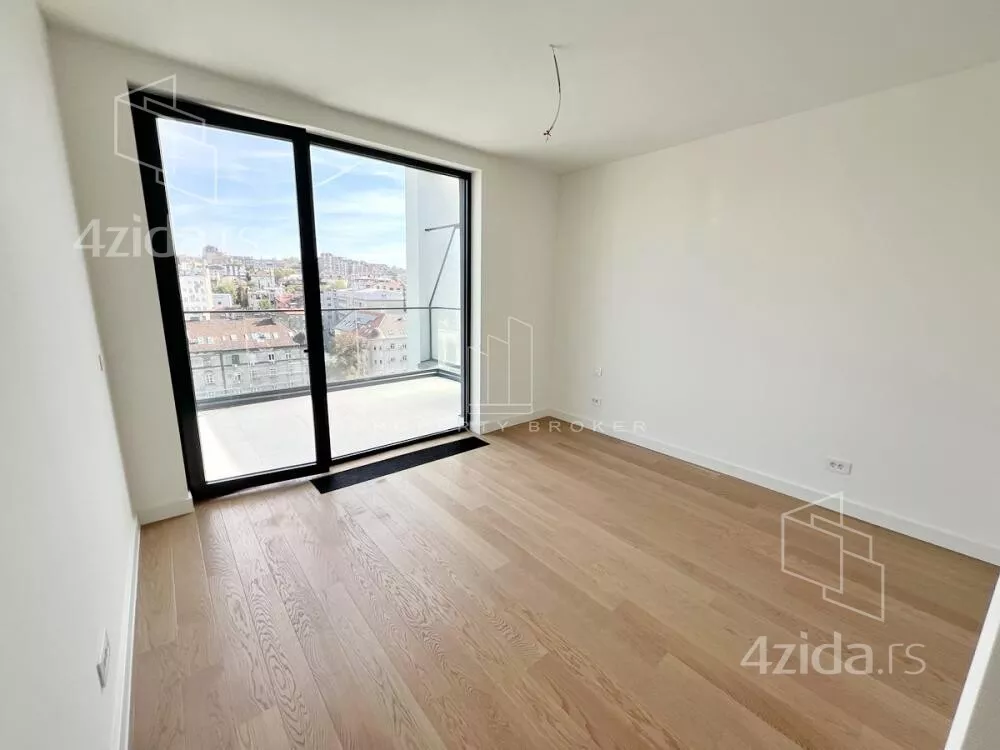 Petosoban stan | 4zida