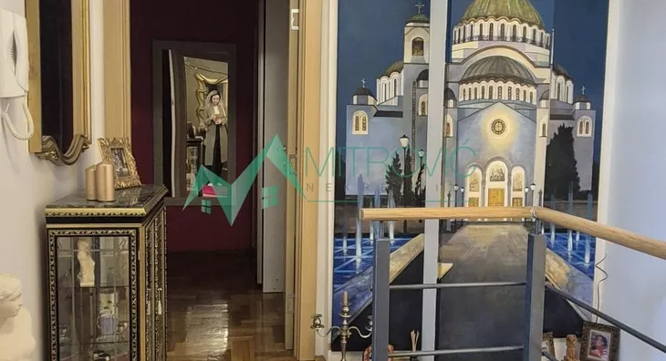 Četvoroiposoban stan | 4zida