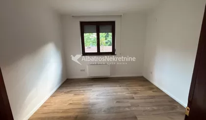 Kapetana Zavišića | 4zida.rs