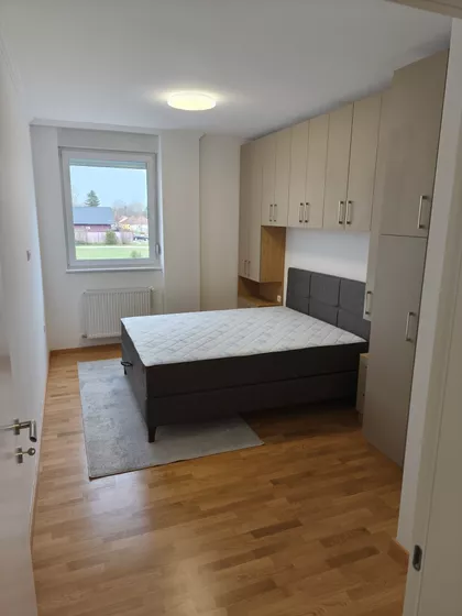 Partizanskih Baza | 4zida.rs