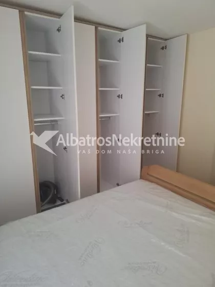 Laze Dokica | 4zida.rs