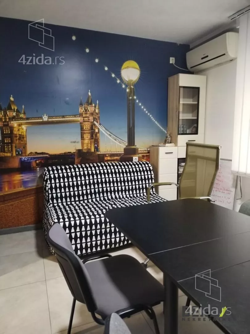 Poslovni prostor | 4zida