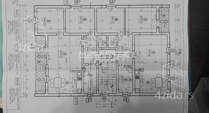 3-etažna kuća | 4zida