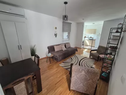 Stan za izdavanje · 46 m² · Ledine, Surčin opština, Beograd