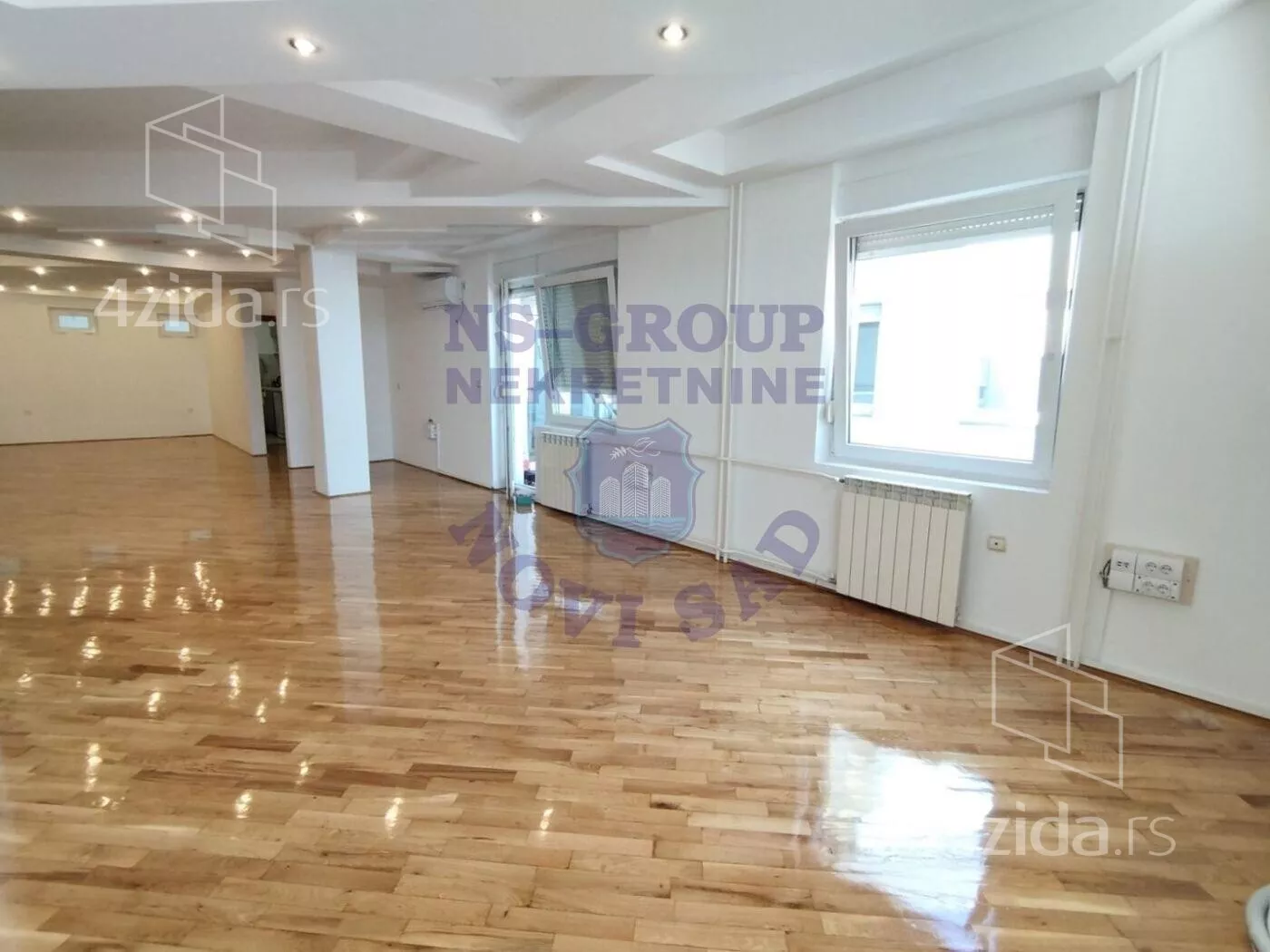 Šestosoban stan | 4zida