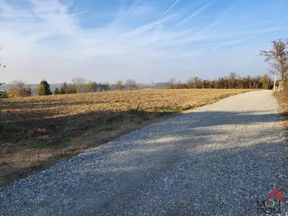 Banstol - Vikend Naselje | 4zida.rs