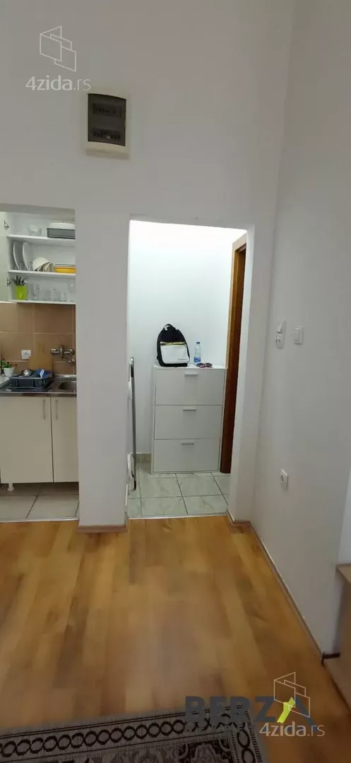 Garsonjera | 4zida