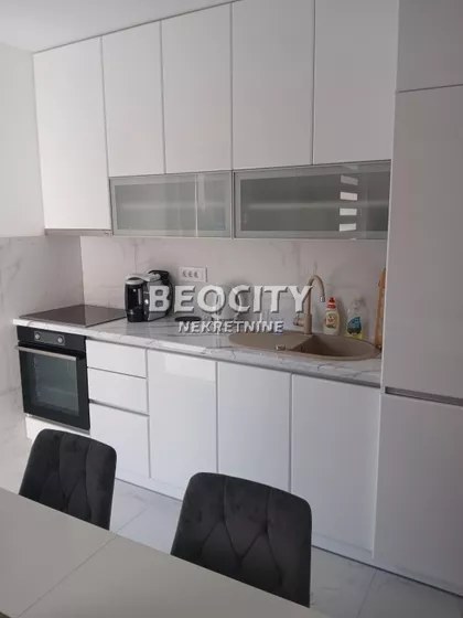 Patrijarha Pavla | 4zida.rs