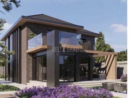 Mihajla Bandura | 4zida.rs