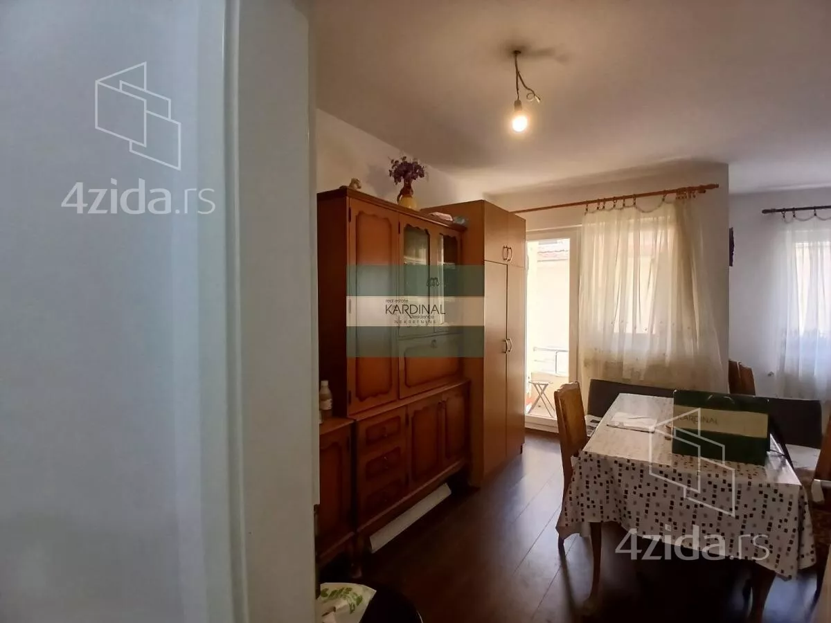 Garsonjera | 4zida