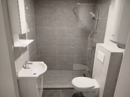 Stojana Andrića 20 | 4zida.rs