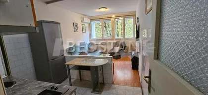 Studentska | 4zida.rs