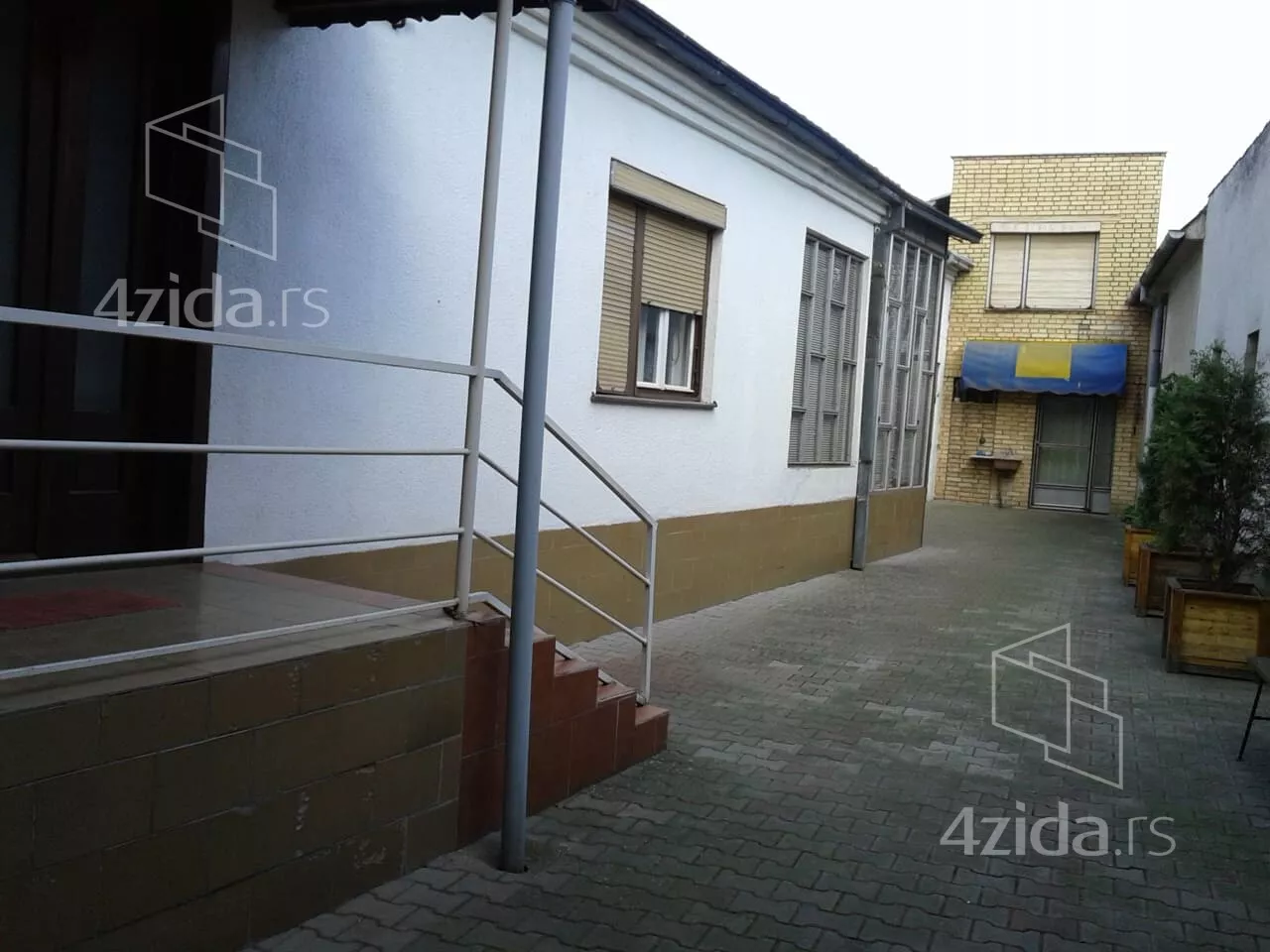 4-etažna kuća | 4zida