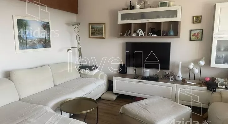 Trosoban stan na prodaju, Sajmište, 210.000€, 75m² - stampaj