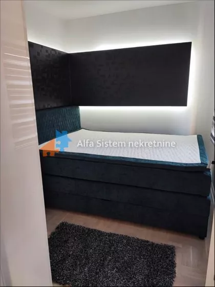 Crveni Krst Vračar | 4zida.rs