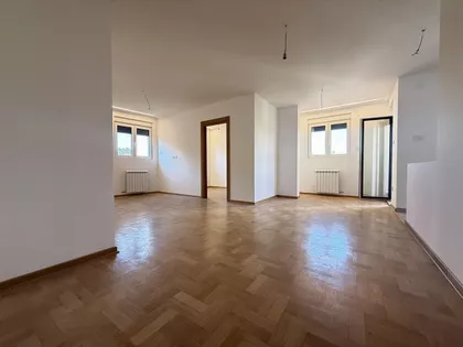 Ruđera Boškovića | 4zida.rs