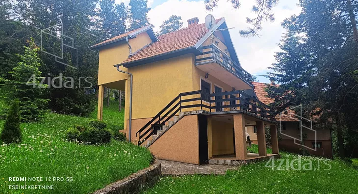 3-etažna kuća | 4zida