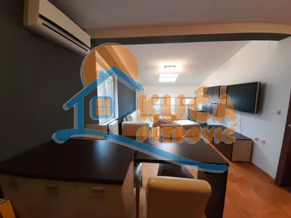 Trg kralja Aleksandra Ujedinitelja | 4zida.rs