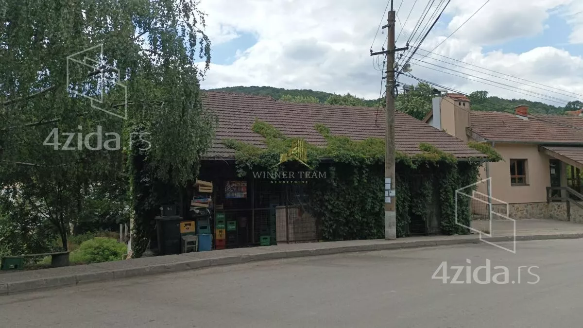 Poslovni prostor | 4zida