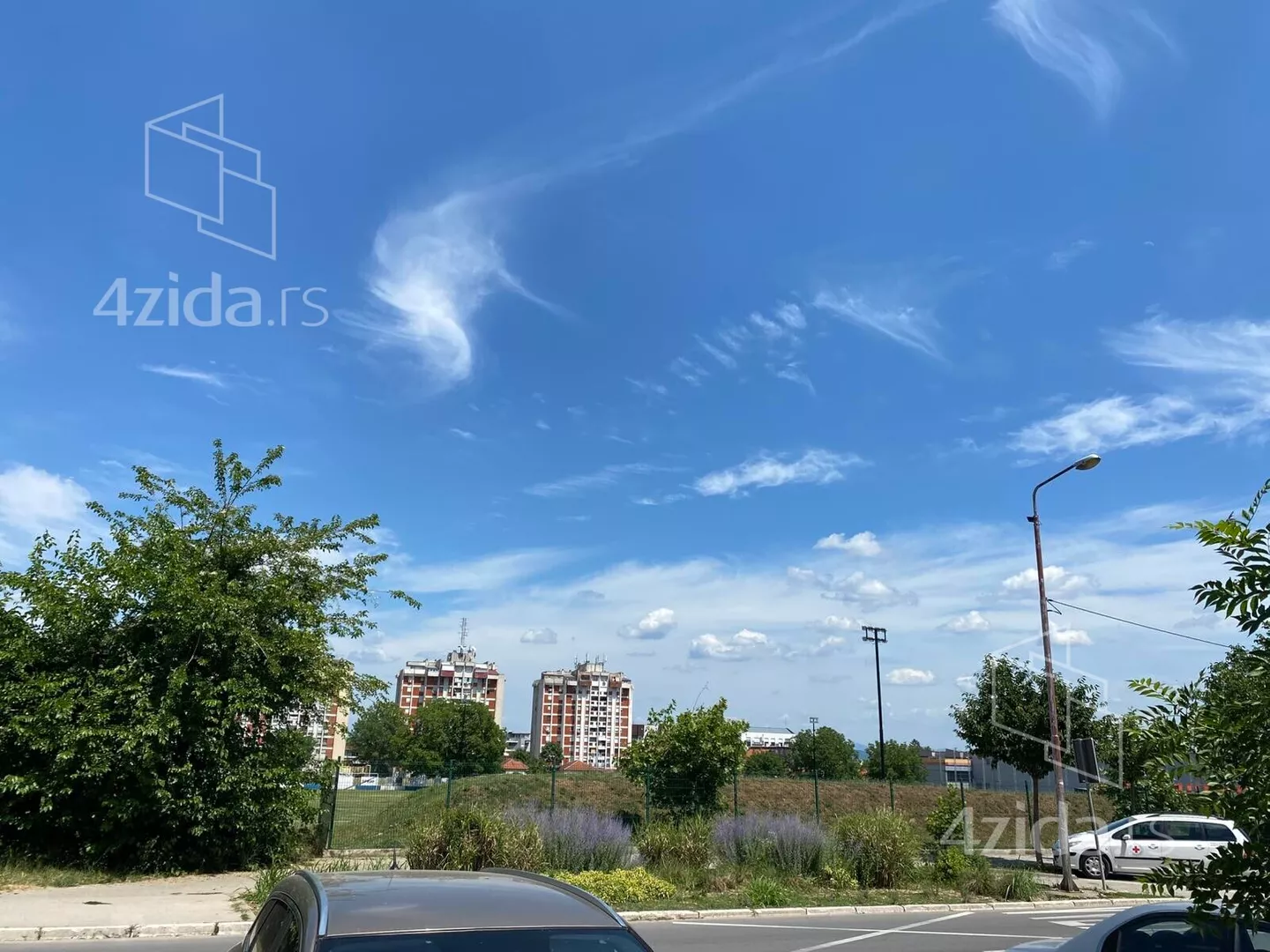 Troiposoban stan | 4zida