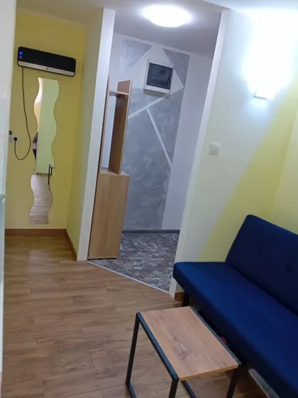 Zemun Polje | 4zida.rs