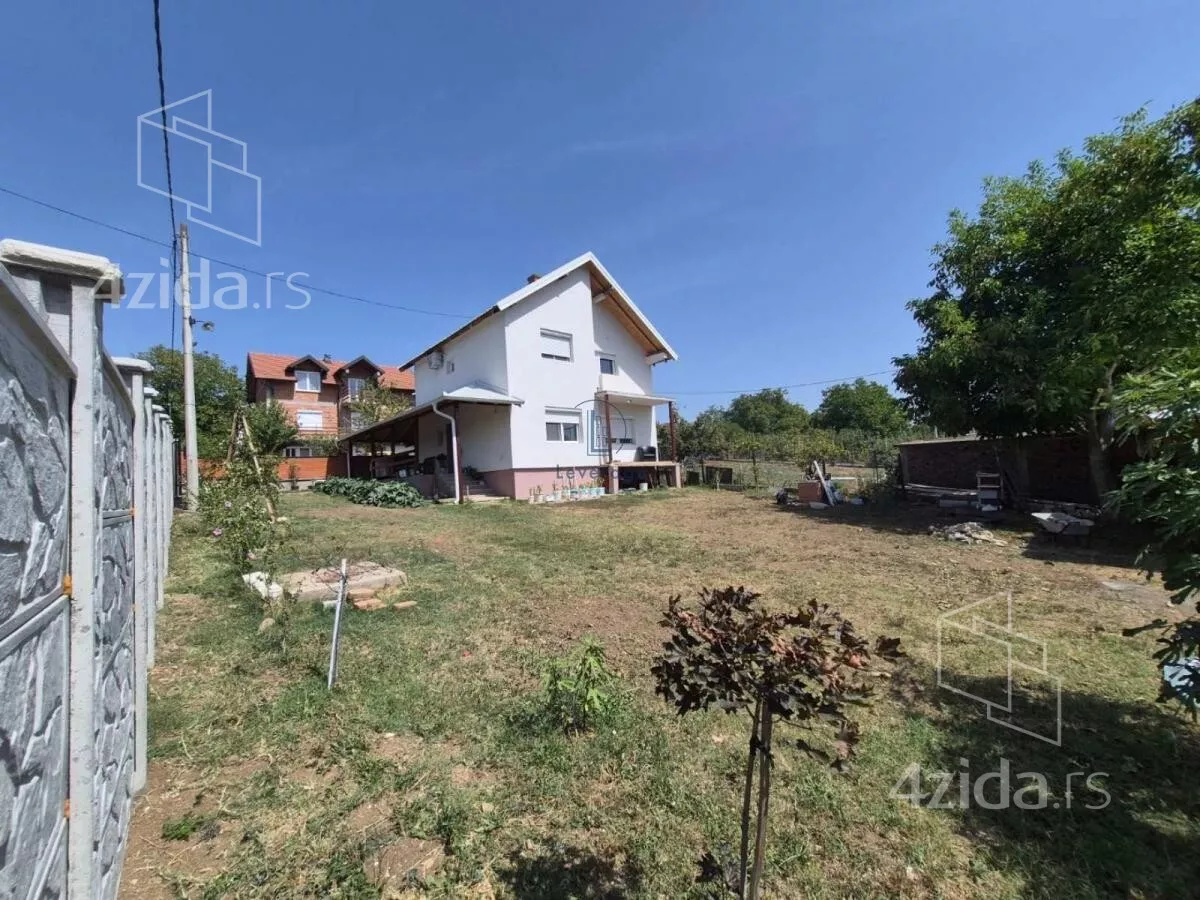 Kuća | 4zida