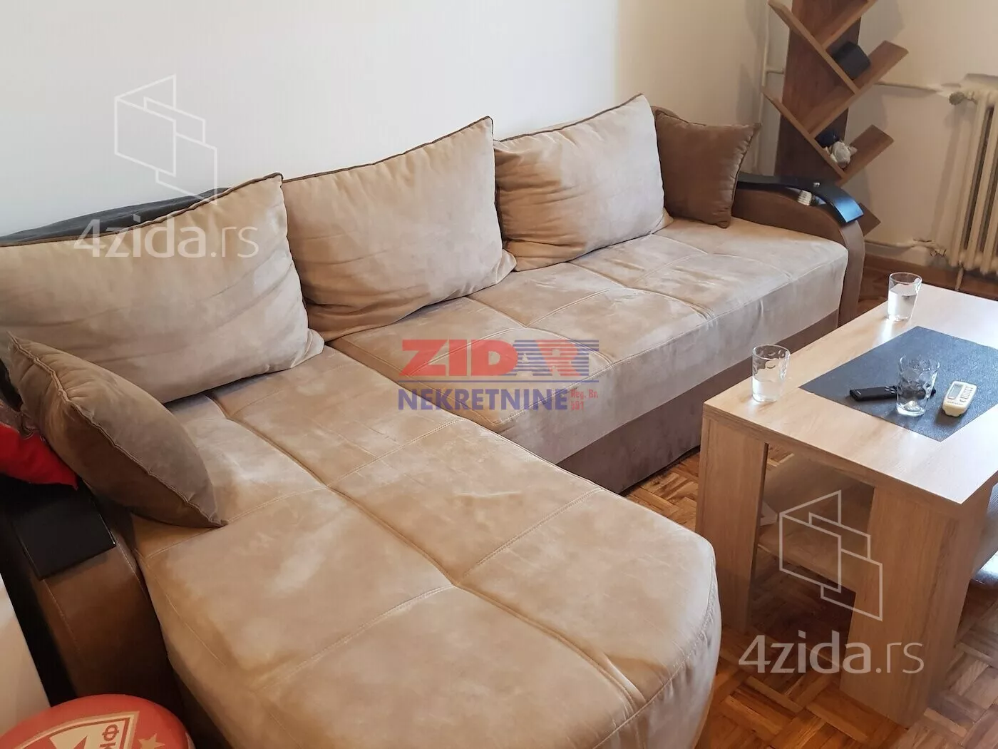 Jednoiposoban stan | 4zida