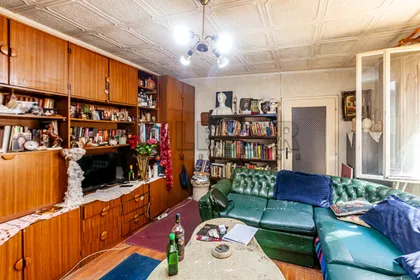 Ivana Milutinovića | 4zida.rs